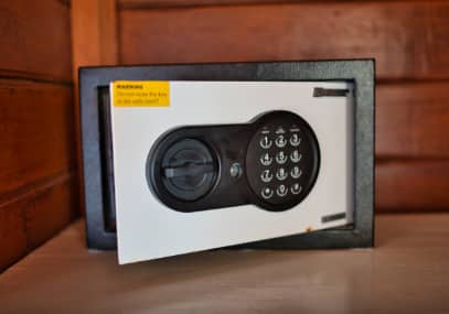 Superior%20 %20soap%20dispenser_417_web60%25