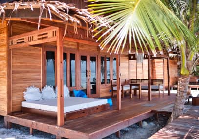 Superior%20 %20side%20to%20bathroom%20and%20toilet_417_web60%25