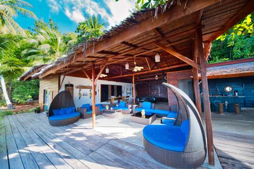 Cove Eco resort lounge